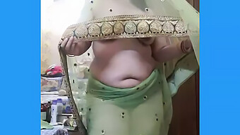 Bhabhi'S Lekfulla Uppkjolshow I Netto Saree